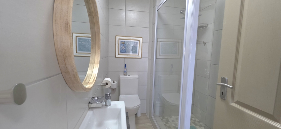 2 Bedroom Property for Sale in Da Nova Western Cape